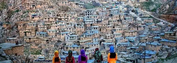 Villages aux Traditions Bien Préservées